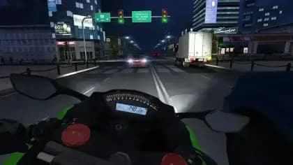 Traffic Rider مهكره — لقطة شاشة 3